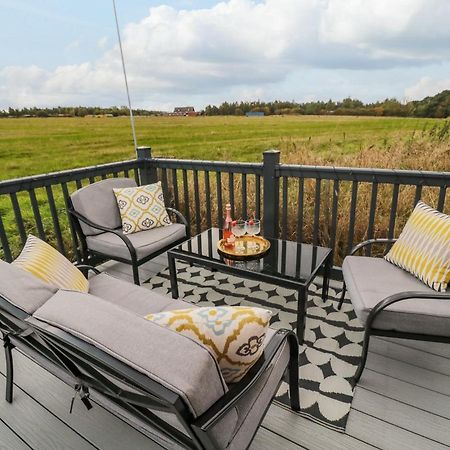 Plot 18 Meadow View Villa Morpeth Exterior photo